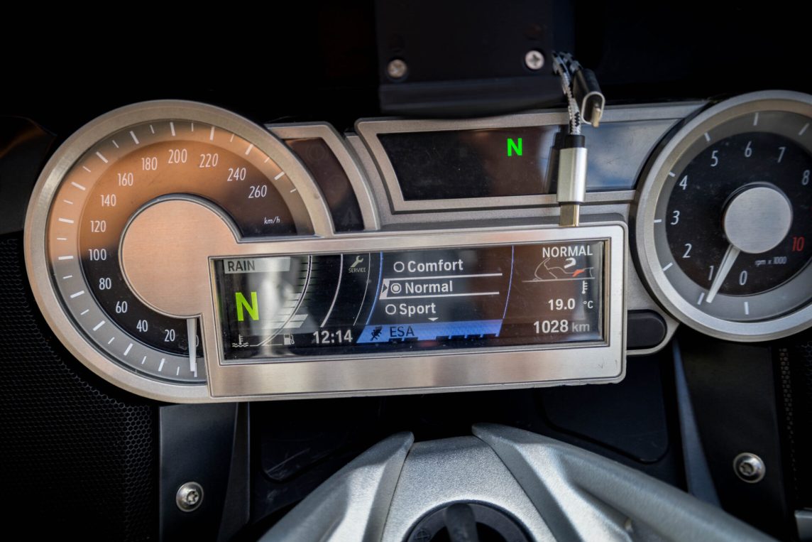 BMW K1600GT
