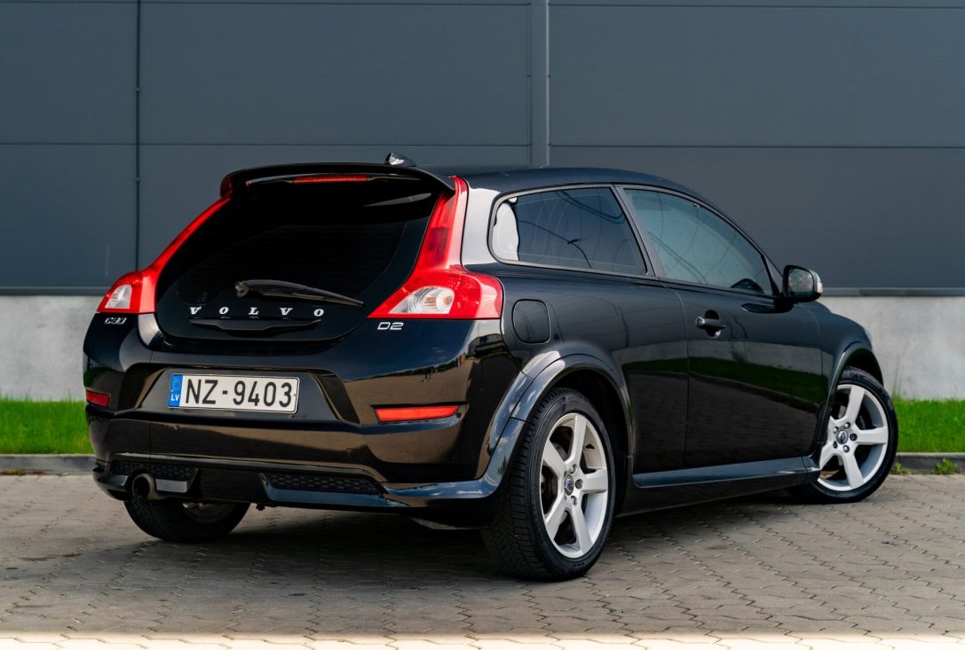 VOLVO C30