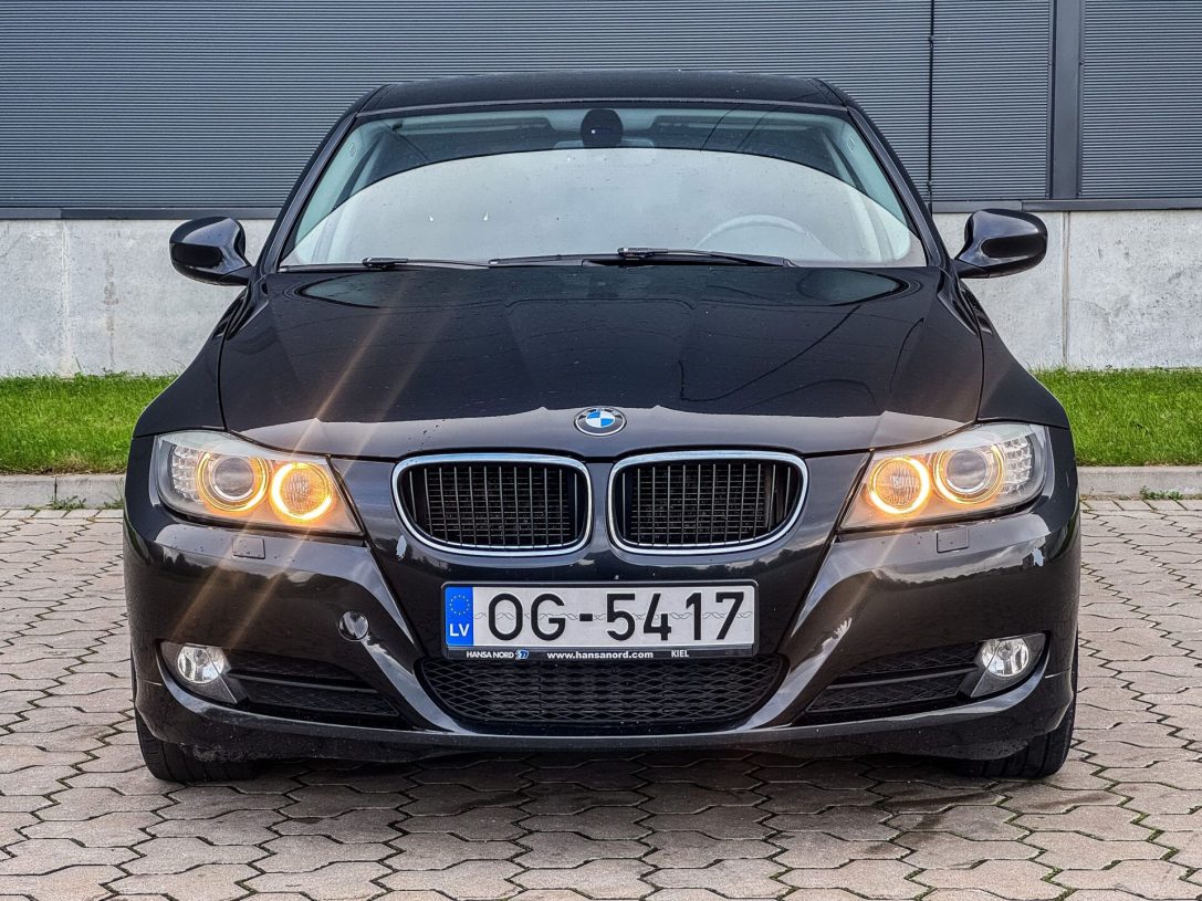 BMW 320