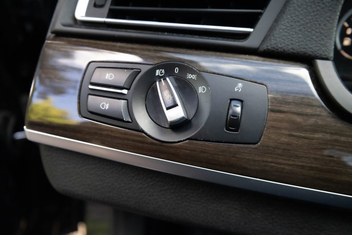 BMW 730
