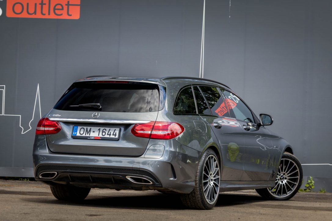 MERCEDES BENZ C350 E