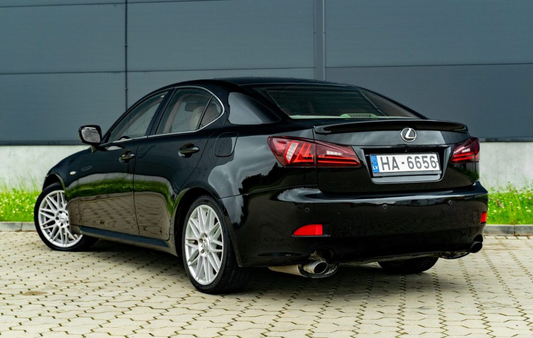 LEXUS IS 250