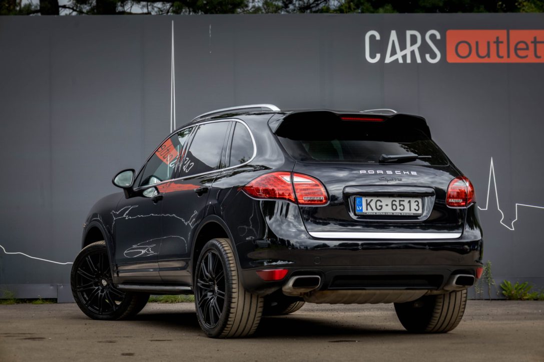 PORSCHE CAYENNE DIESEL