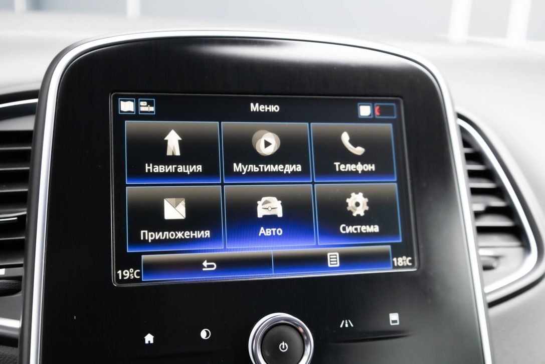 RENAULT SCENIC
