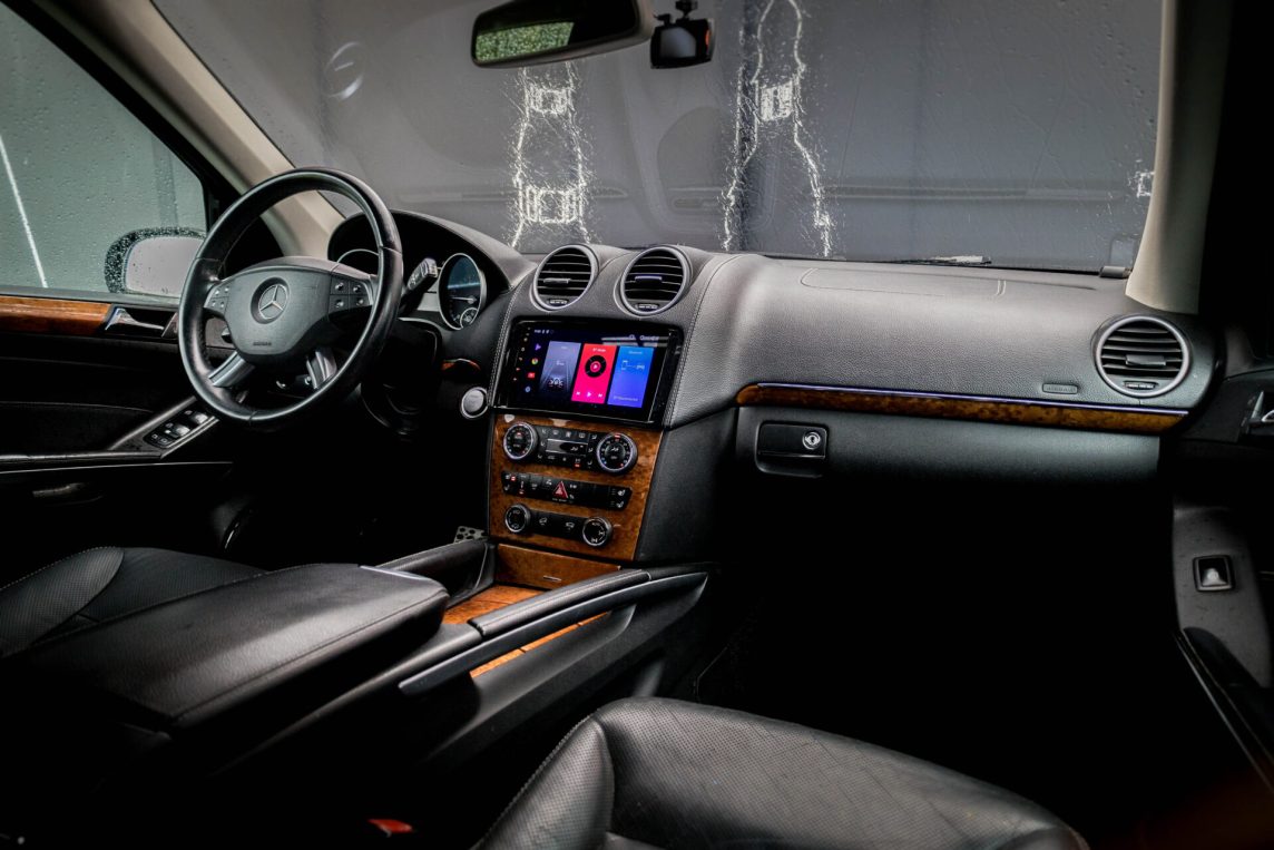 MERCEDES BENZ GL 320