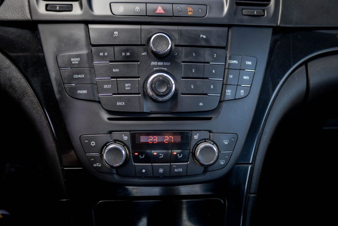 OPEL INSIGNIA