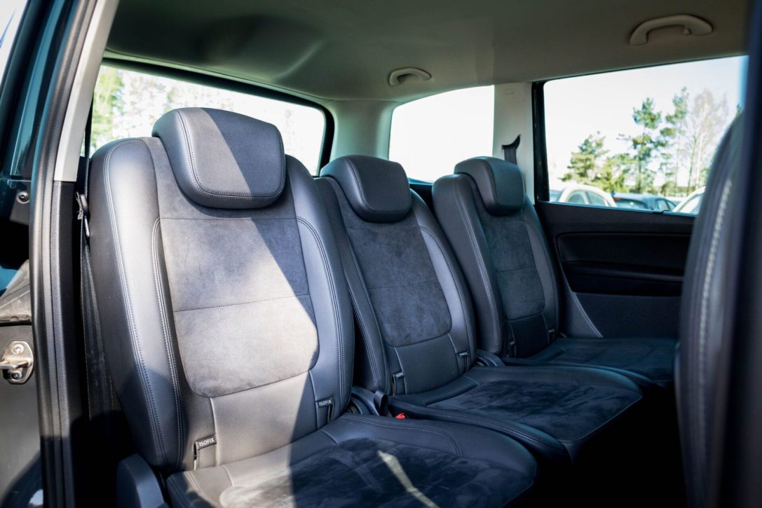 VW SHARAN