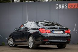 BMW 730