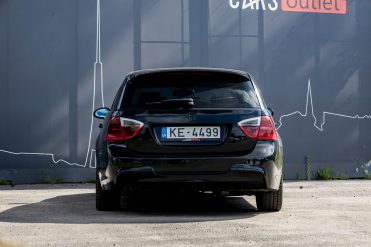 BMW 325