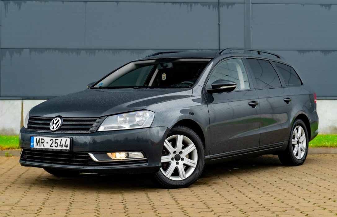 VW PASSAT
