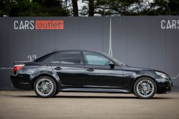 BMW 523