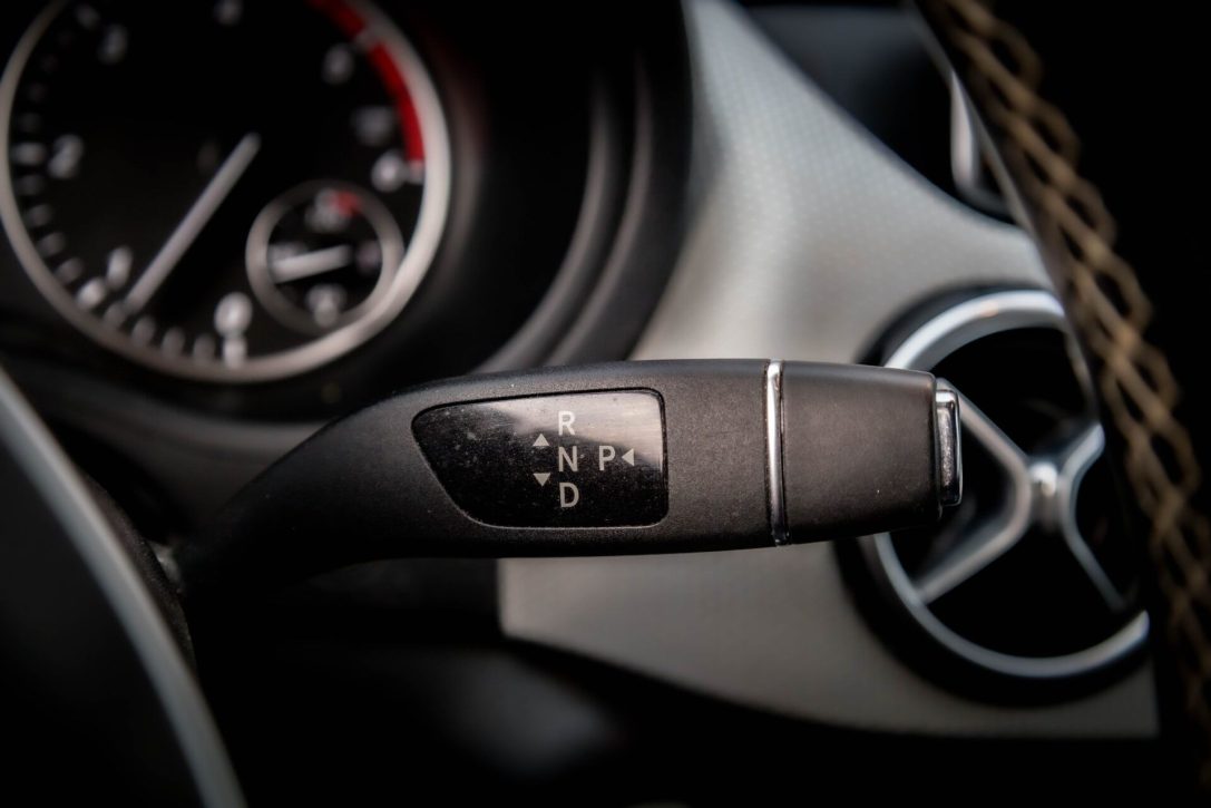 MERCEDES BENZ B 200