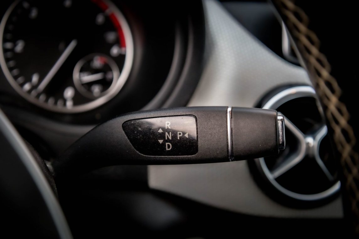 MERCEDES BENZ B 200