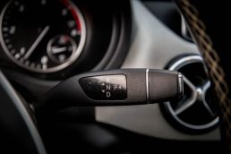 MERCEDES BENZ B 200