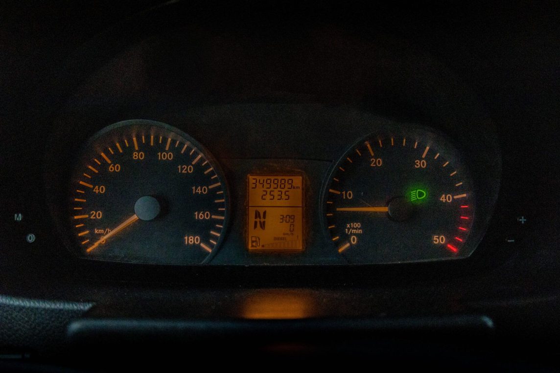MERCEDES BENZ SPRINTER 318