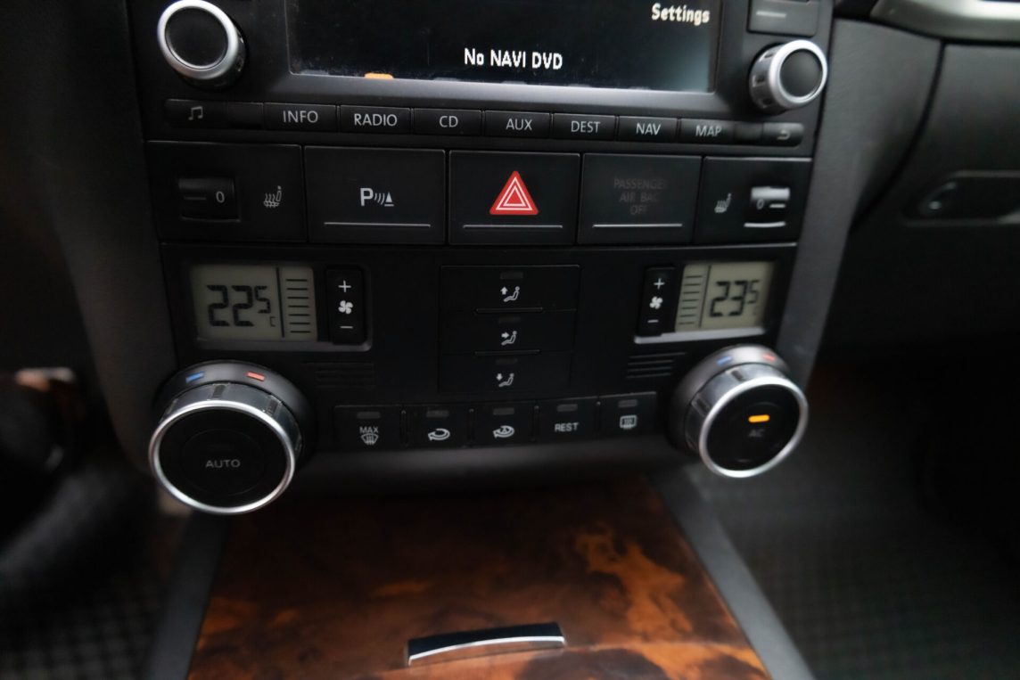 VW TOUAREG