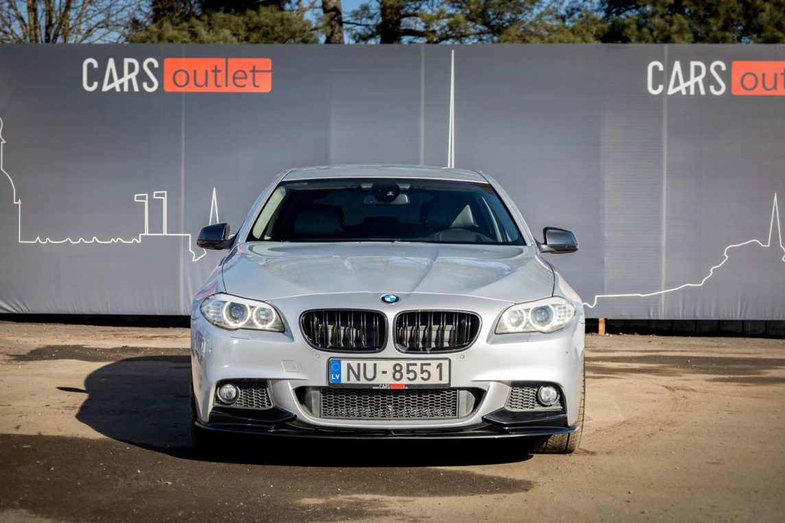 BMW 530