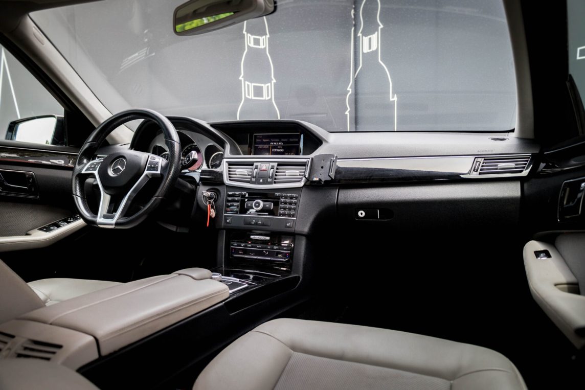 MERCEDES BENZ E350