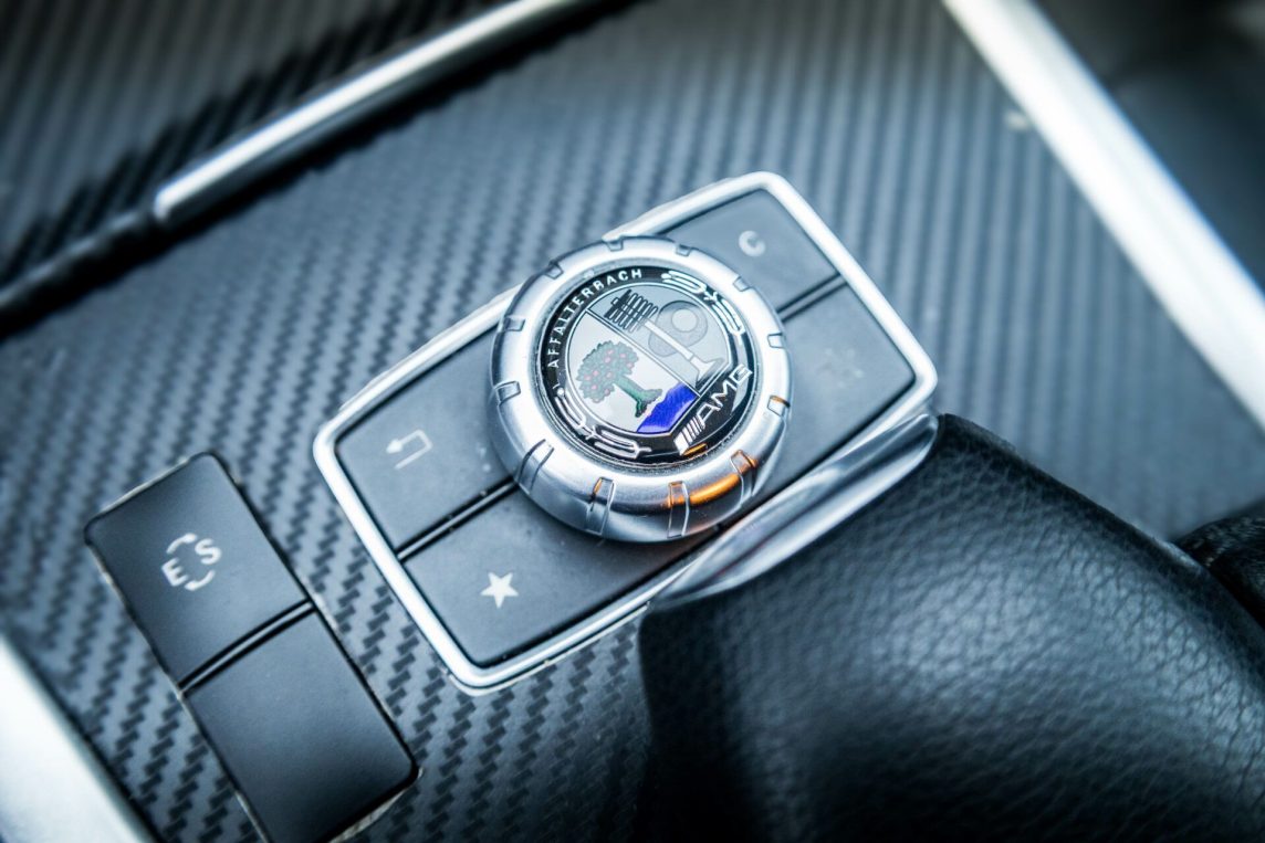 MERCEDES BENZ E200 CDI