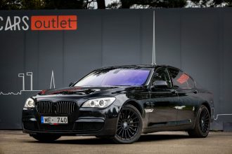 BMW 740