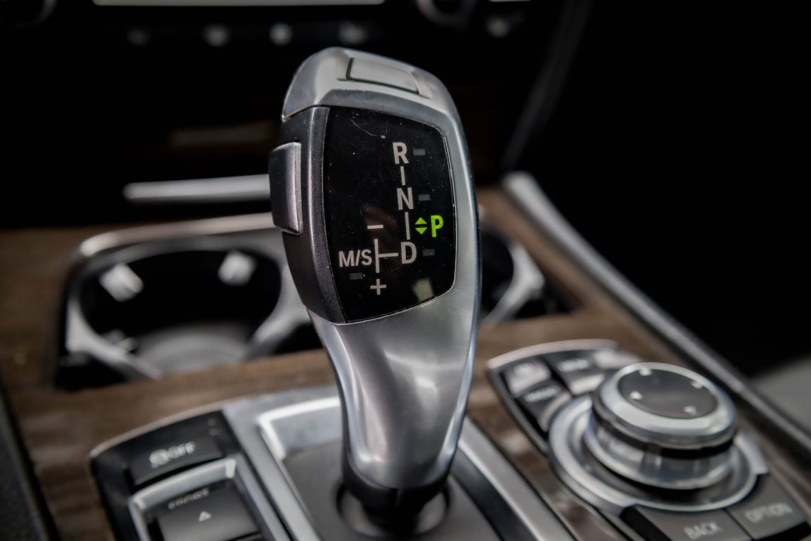 BMW 730