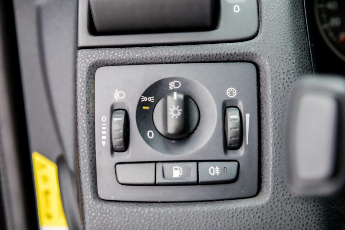 VOLVO S40
