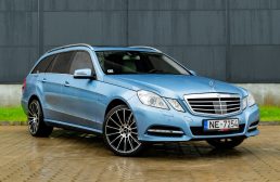 MERCEDES BENZ E350