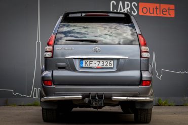 TOYOTA LAND CRUISER