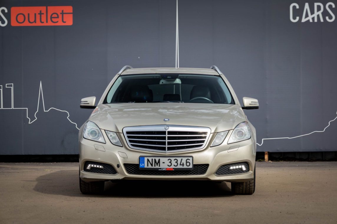 MERCEDES BENZ E250