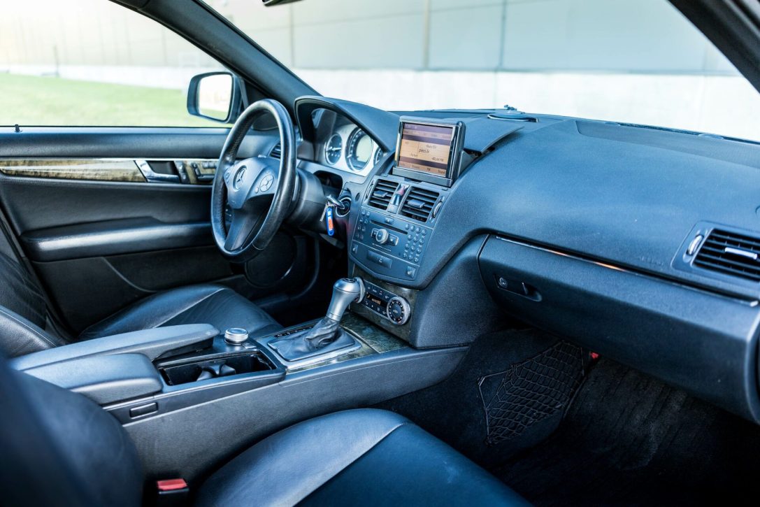 MERCEDES BENZ C250