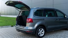 VW SHARAN