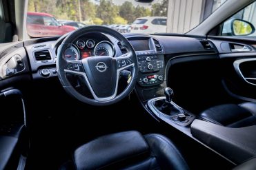 OPEL INSIGNIA