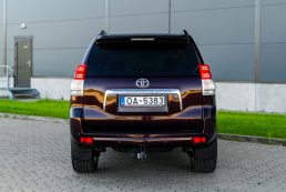 TOYOTA LAND CRUISER