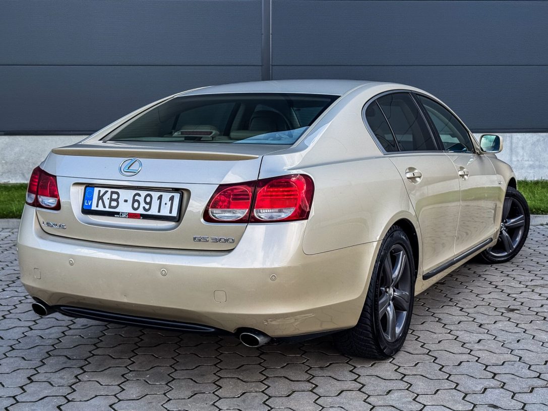 LEXUS GS 300