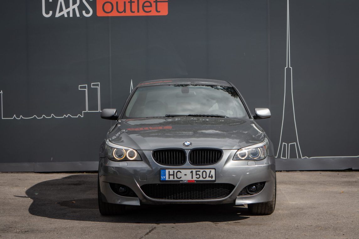 BMW 525