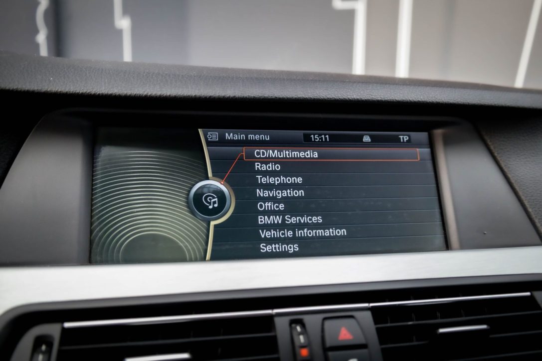 BMW 530