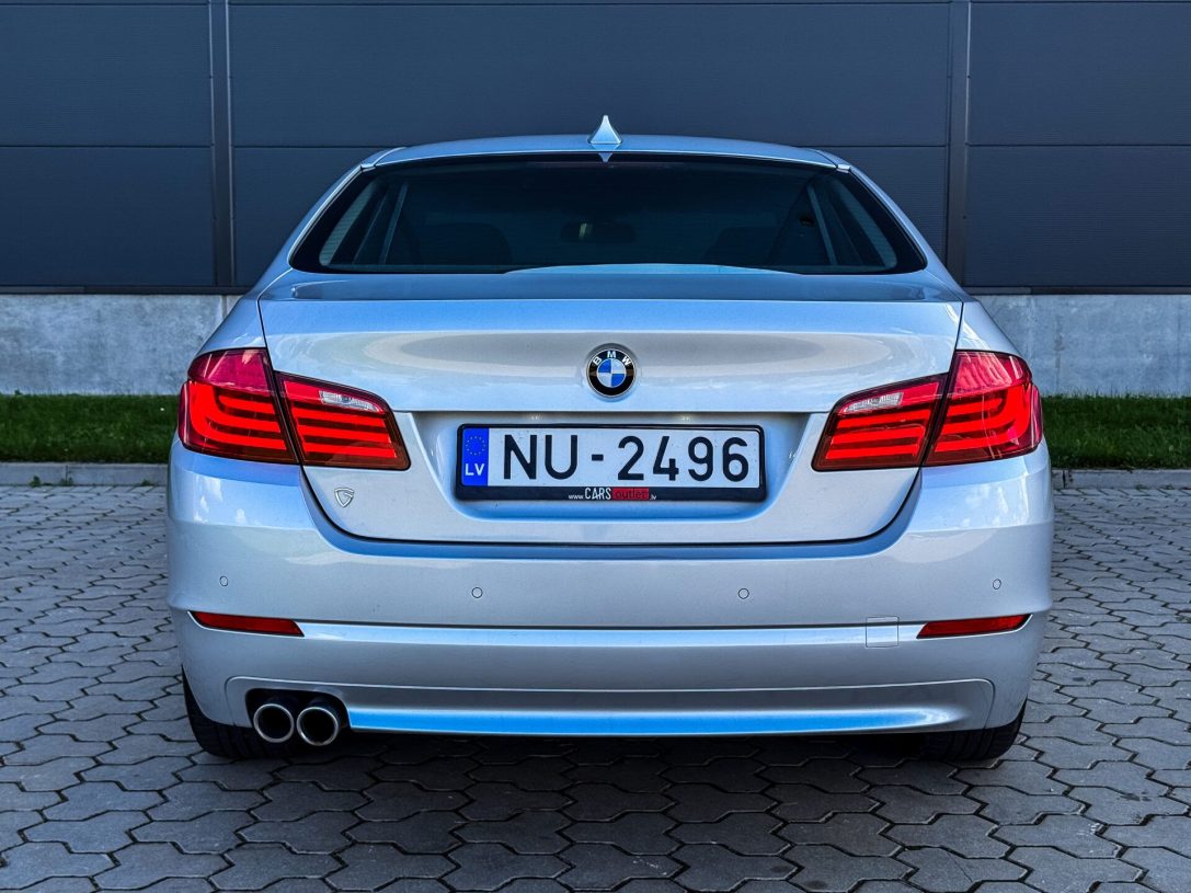 BMW 525