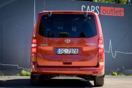 TOYOTA PROACE