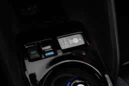 NISSAN LEAF 40KWH