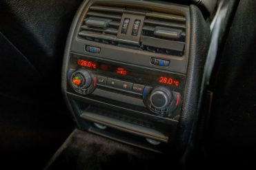 BMW 730