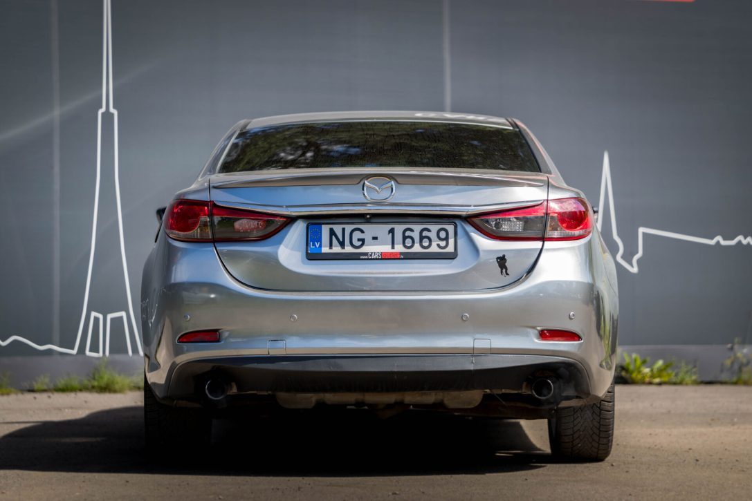 MAZDA 6