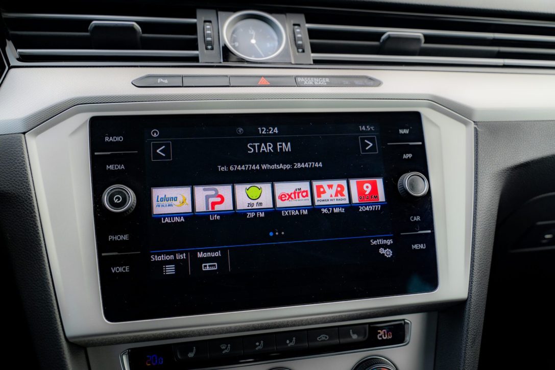 VW PASSAT
