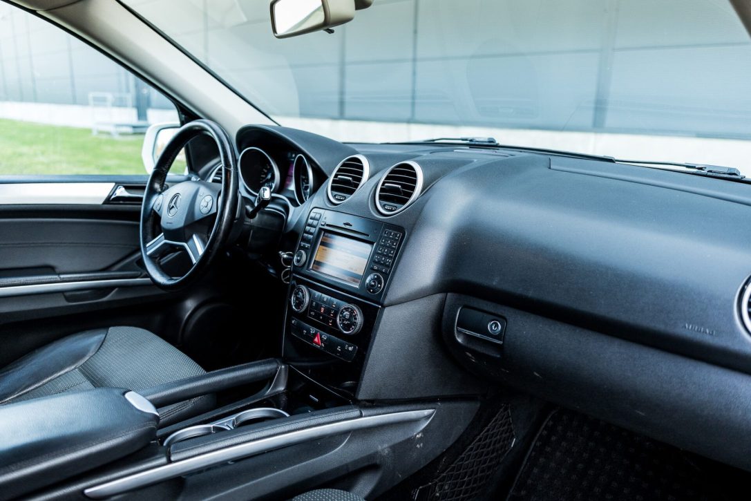 MERCEDES BENZ ML 320