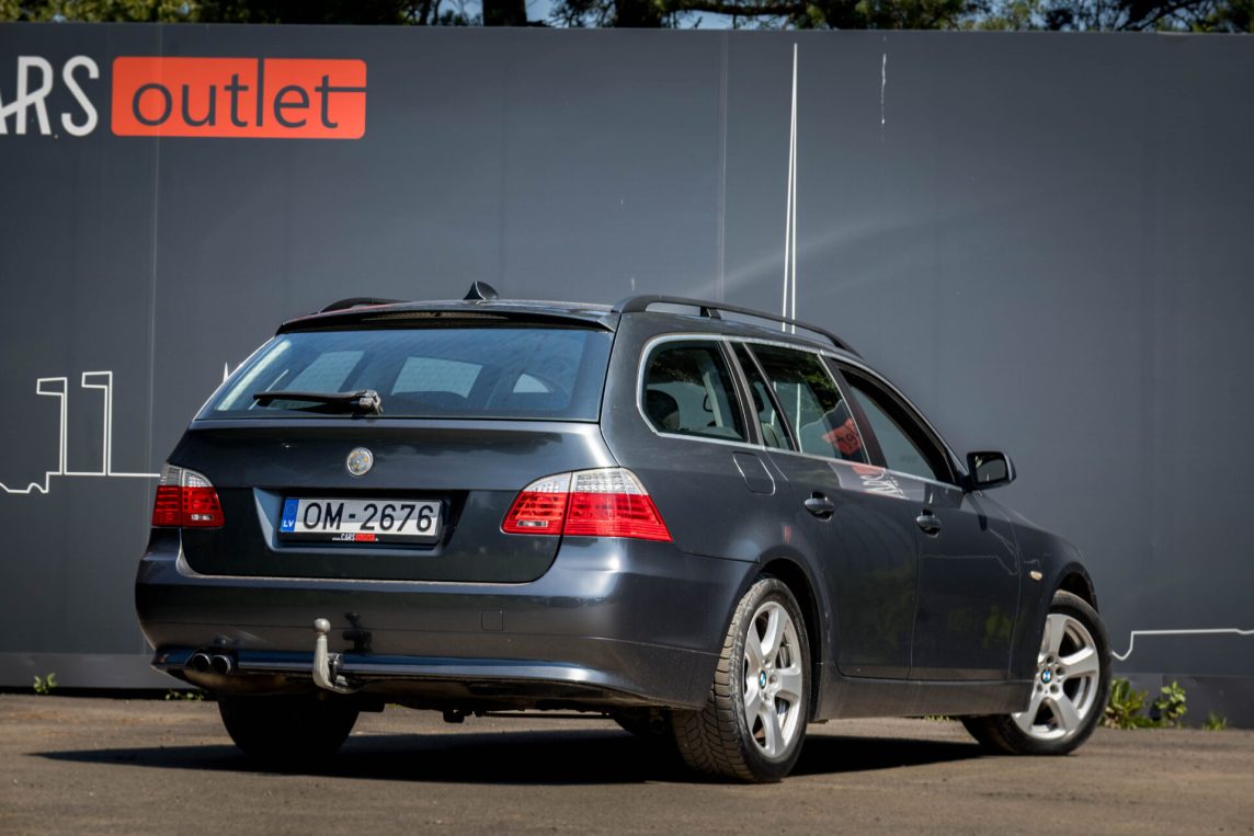 BMW 530