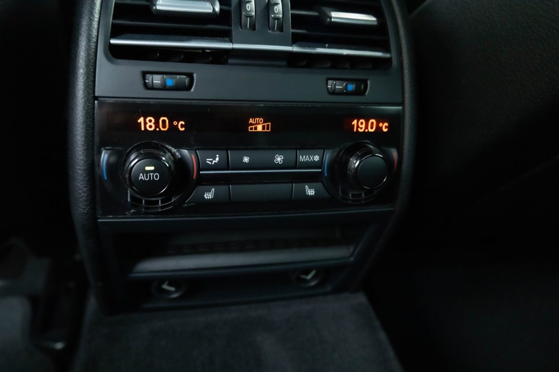 BMW 740