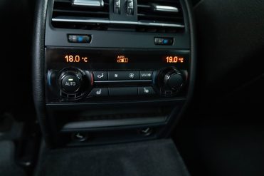 BMW 740