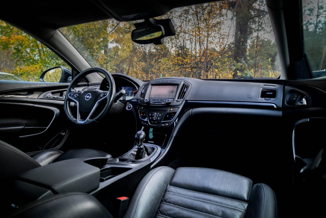 OPEL INSIGNIA SPORTS TOURER SW