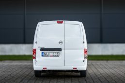 NISSAN NV200