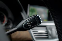 MERCEDES BENZ E350