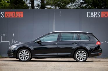 VW GOLF
